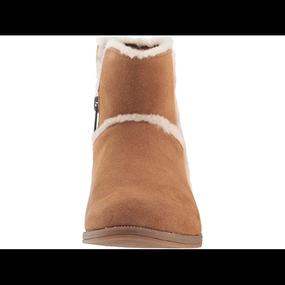 COPY - UGG | Coletta Boot Toddler, Little Kid & B… - Picture 4 of 7